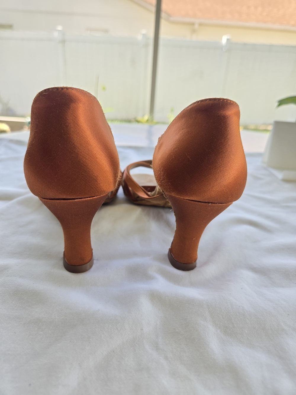 Very Fine Elektra Women's Latin/Ballroom Dance Shoes -Copper Tan Satin  Size 7.5 - Picture 4 of 8